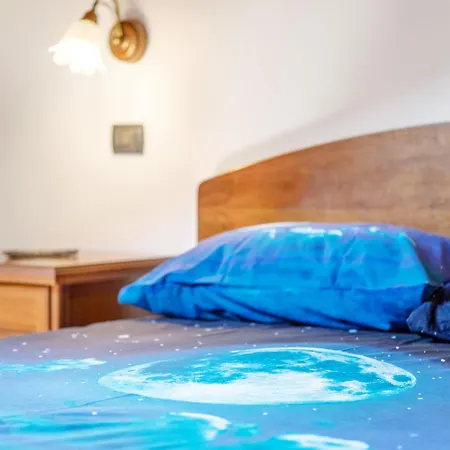 Appartamento Nel Borgo Di Châtillon