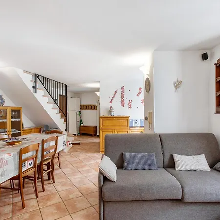 Nel Borgo Di *